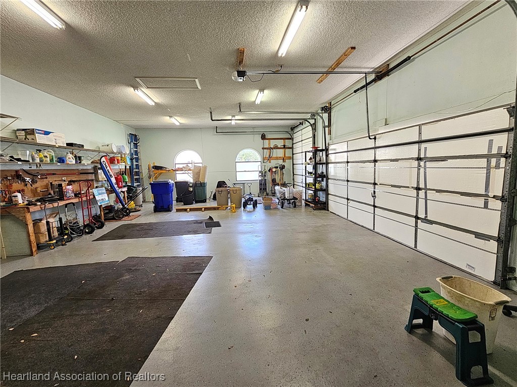 Avon Park, Florida 33825, United States, 3 Bedrooms Bedrooms, ,3 BathroomsBathrooms,Residential,Active,116818