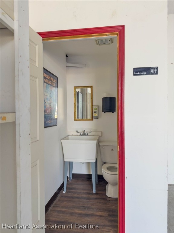 Sebring, Florida 33870, United States, ,7 BathroomsBathrooms,Residential,Active,102884