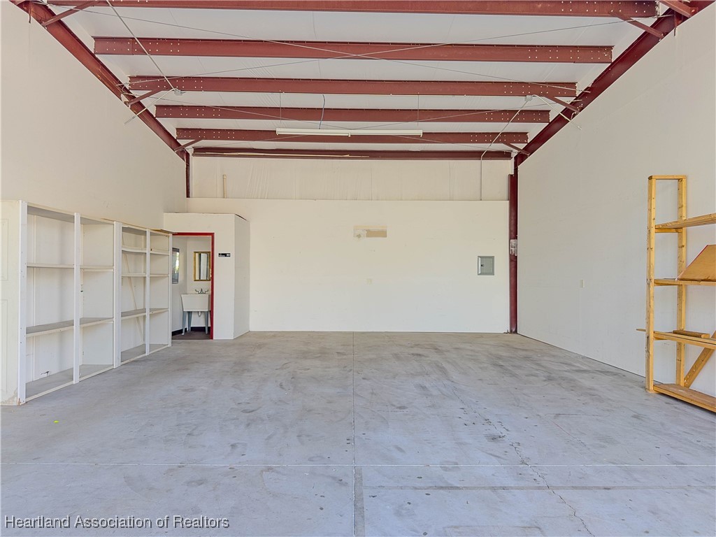 Sebring, Florida 33870, United States, ,7 BathroomsBathrooms,Residential,Active,102884