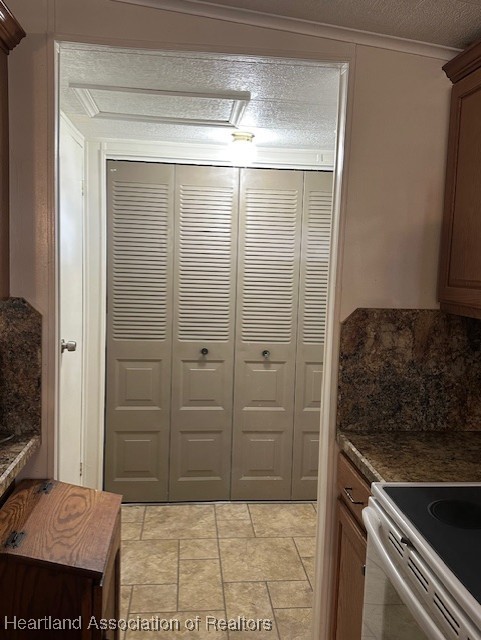 Sebring, Florida 33870, United States, 2 Bedrooms Bedrooms, ,2 BathroomsBathrooms,Residential,Contingent,83375