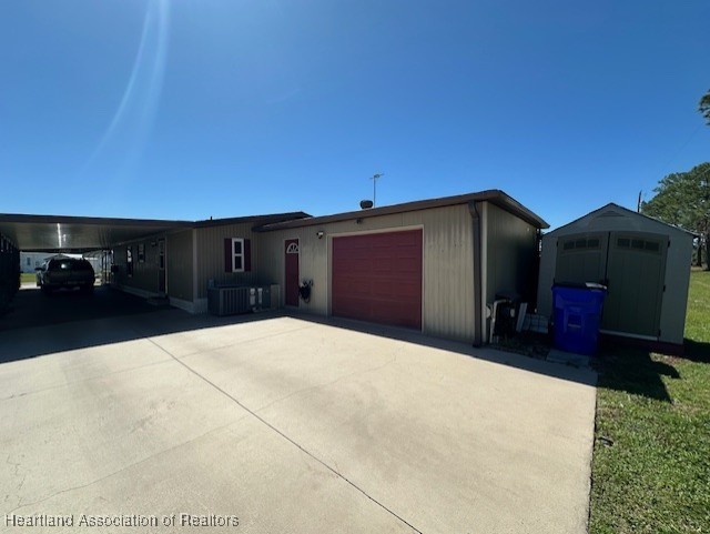 Sebring, Florida 33870, United States, 2 Bedrooms Bedrooms, ,2 BathroomsBathrooms,Residential,Contingent,83375