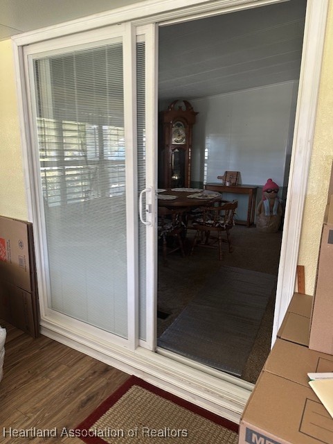 Sebring, Florida 33870, United States, 2 Bedrooms Bedrooms, ,2 BathroomsBathrooms,Residential,Contingent,83375