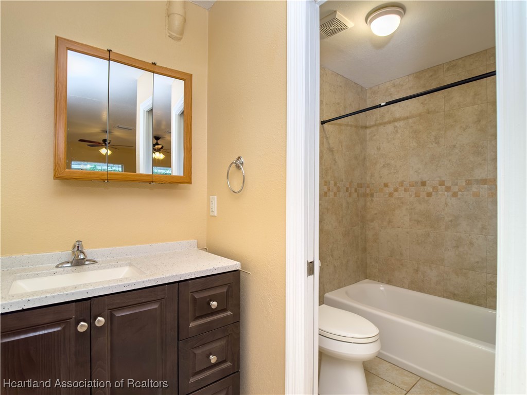 Sebring, Florida 33870, United States, 1 Bedroom Bedrooms, ,1 BathroomBathrooms,Residential,Active,227896