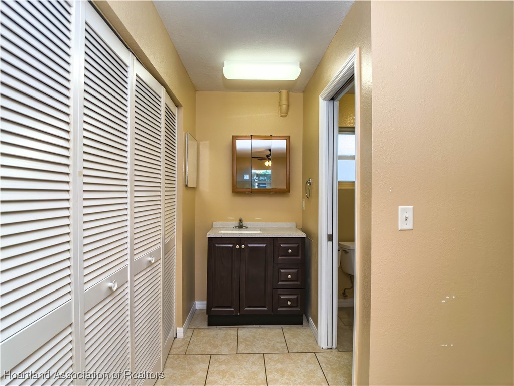 Sebring, Florida 33870, United States, 1 Bedroom Bedrooms, ,1 BathroomBathrooms,Residential,Active,227896