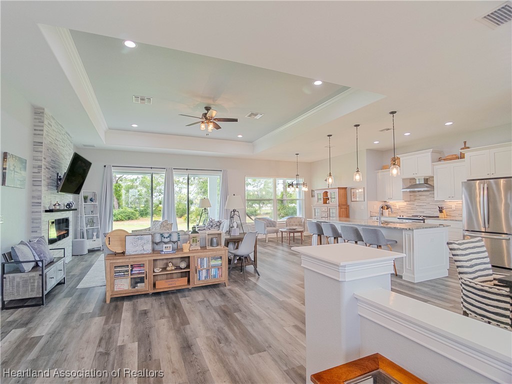 Sebring, Florida 33872, United States, 4 Bedrooms Bedrooms, ,3 BathroomsBathrooms,Residential,Active,137156