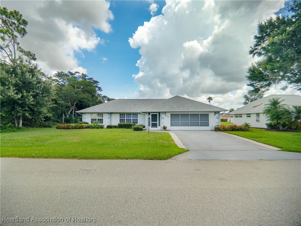 Sebring, Florida 33875, United States, 2 Bedrooms Bedrooms, ,2 BathroomsBathrooms,Residential,Active,151698