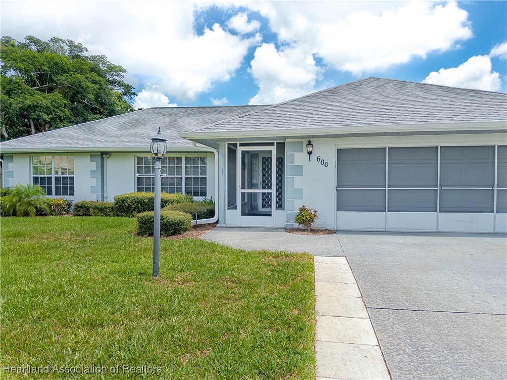 Sebring, Florida 33875, United States, 2 Bedrooms Bedrooms, ,2 BathroomsBathrooms,Residential,Active,151698