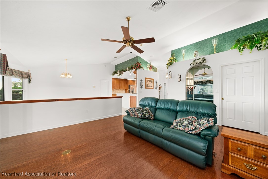 Avon Park, Florida 33825, United States, 2 Bedrooms Bedrooms, ,2 BathroomsBathrooms,Residential,Active,117528