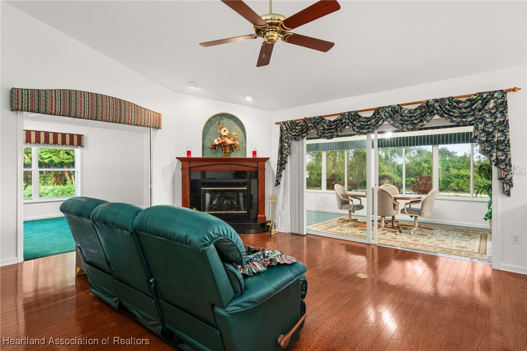 Avon Park, Florida 33825, United States, 2 Bedrooms Bedrooms, ,2 BathroomsBathrooms,Residential,Active,117528
