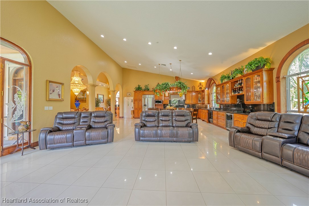 Southwest Ranches, Florida, 33330, United States, 7 Bedrooms Bedrooms, ,8 BathroomsBathrooms,Residential,Active,1843934