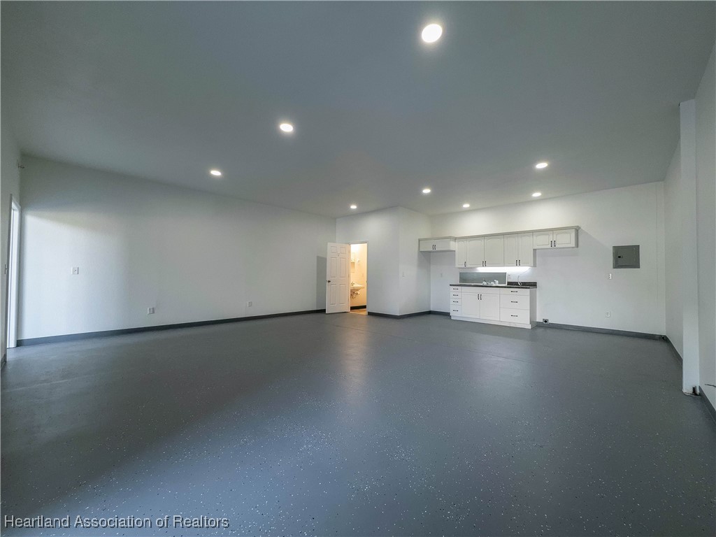 Sebring, Florida 33870, United States, ,1 BathroomBathrooms,Residential,Active,102887