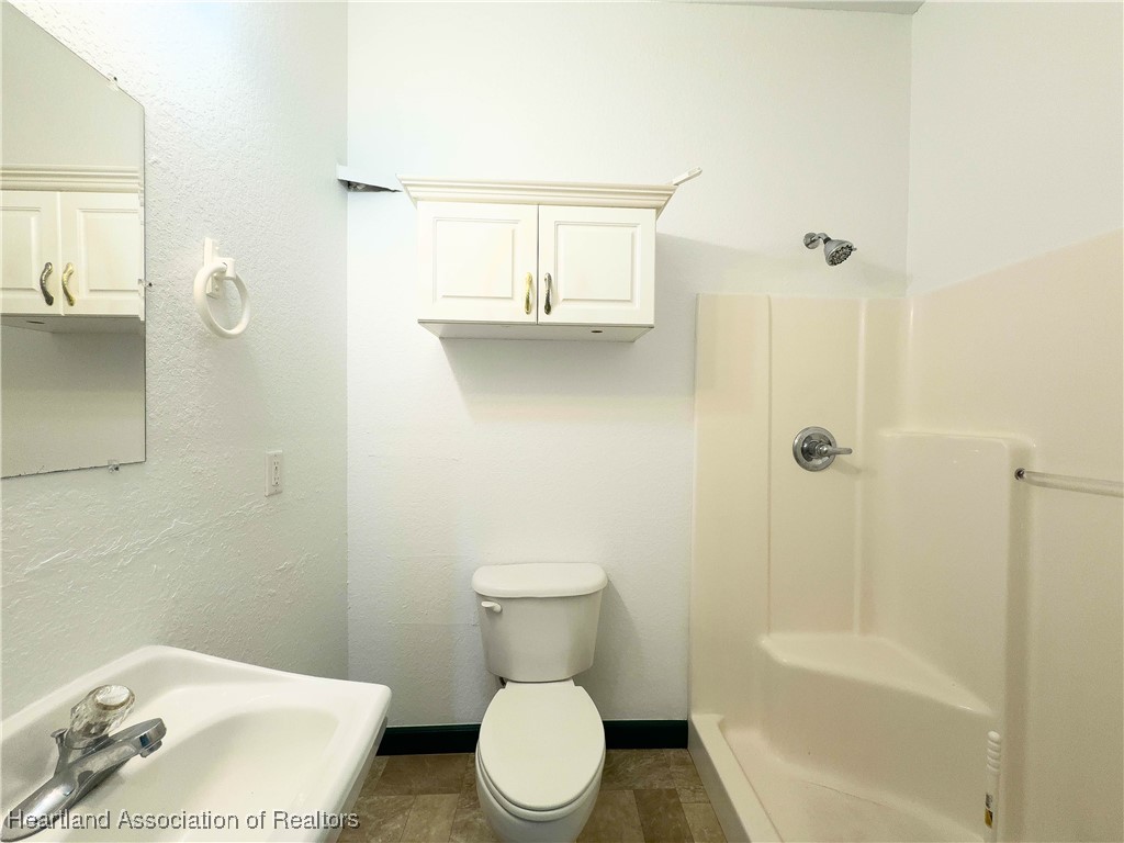 Sebring, Florida 33870, United States, ,1 BathroomBathrooms,Residential,Active,102887