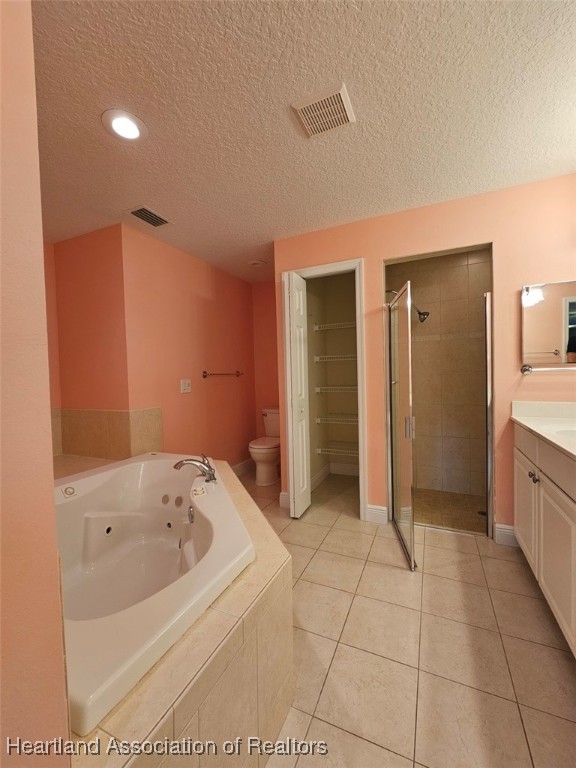 Sebring, Florida 33872, United States, 2 Bedrooms Bedrooms, ,2 BathroomsBathrooms,Residential,Active,213850