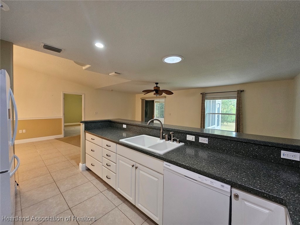 Sebring, Florida 33872, United States, 2 Bedrooms Bedrooms, ,2 BathroomsBathrooms,Residential,Active,213850