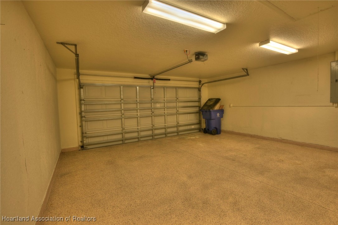 Sebring, Florida 33872, United States, 2 Bedrooms Bedrooms, ,2 BathroomsBathrooms,Residential,Active,213850