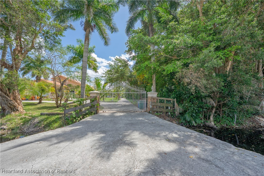 Southwest Ranches, Florida, 33330, United States, 3 Bedrooms Bedrooms, ,3 BathroomsBathrooms,Residential,Active,1988684