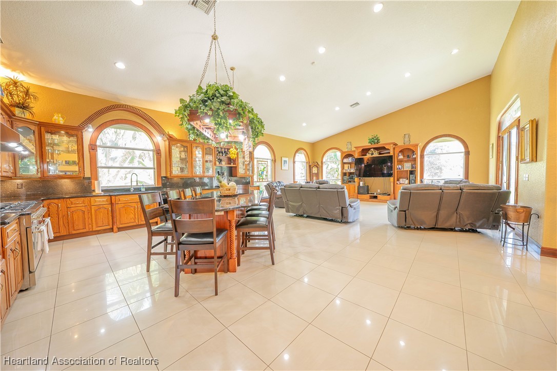 Southwest Ranches, Florida, 33330, United States, 3 Bedrooms Bedrooms, ,3 BathroomsBathrooms,Residential,Active,1988684