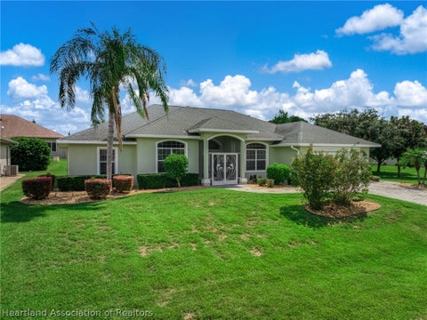 Featured picture for the property 328079