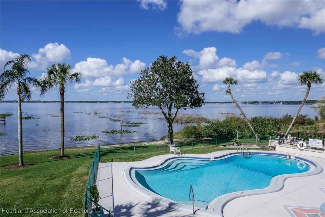 Sebring, Florida 33870, United States, 2 Bedrooms Bedrooms, ,2 BathroomsBathrooms,Residential,Active,82855