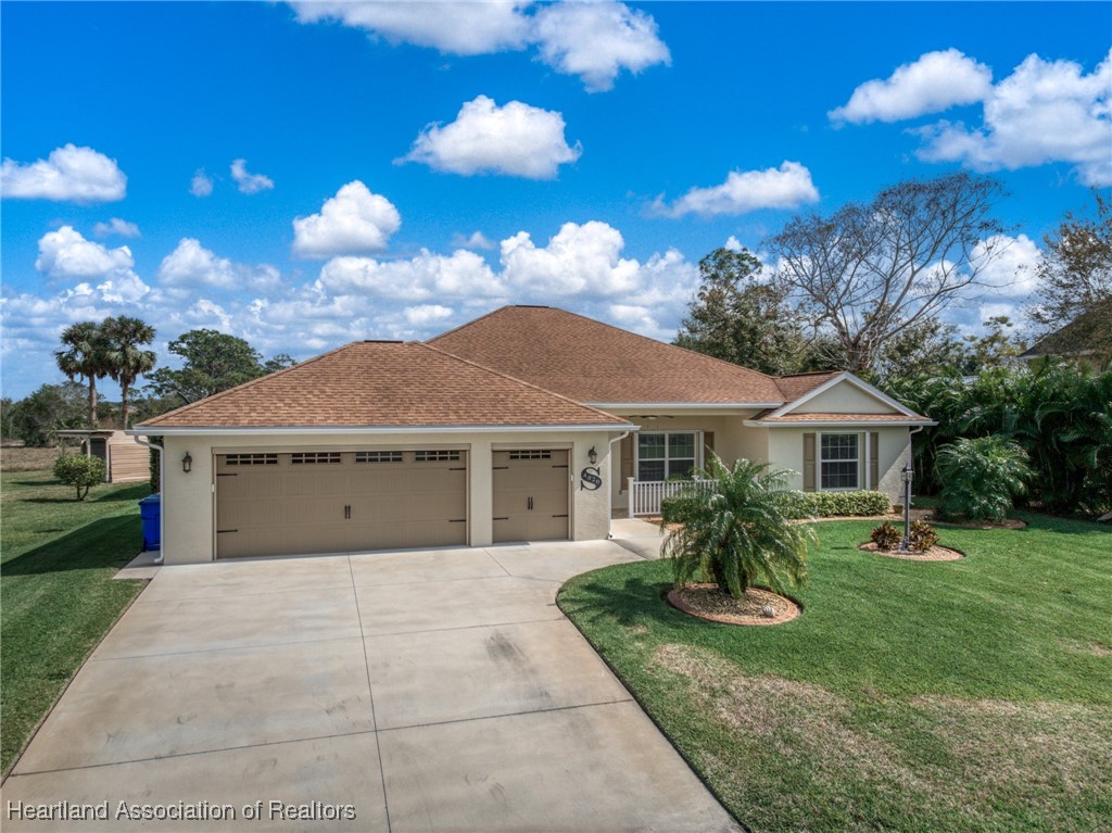 Sebring, Florida 33875, United States, 3 Bedrooms Bedrooms, ,2 BathroomsBathrooms,Residential,Contingent,14510
