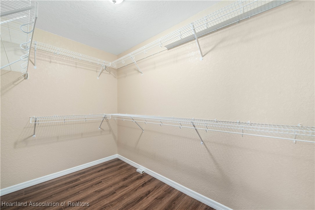 Sebring, Florida 33875, United States, 3 Bedrooms Bedrooms, ,2 BathroomsBathrooms,Residential,Contingent,14510