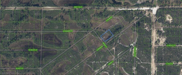 449 S CROSS RD, SEBRING, FL 33876 - Image a8e0bf0c09fa4de4d9f82eaf0a0e0d3a/1320991841