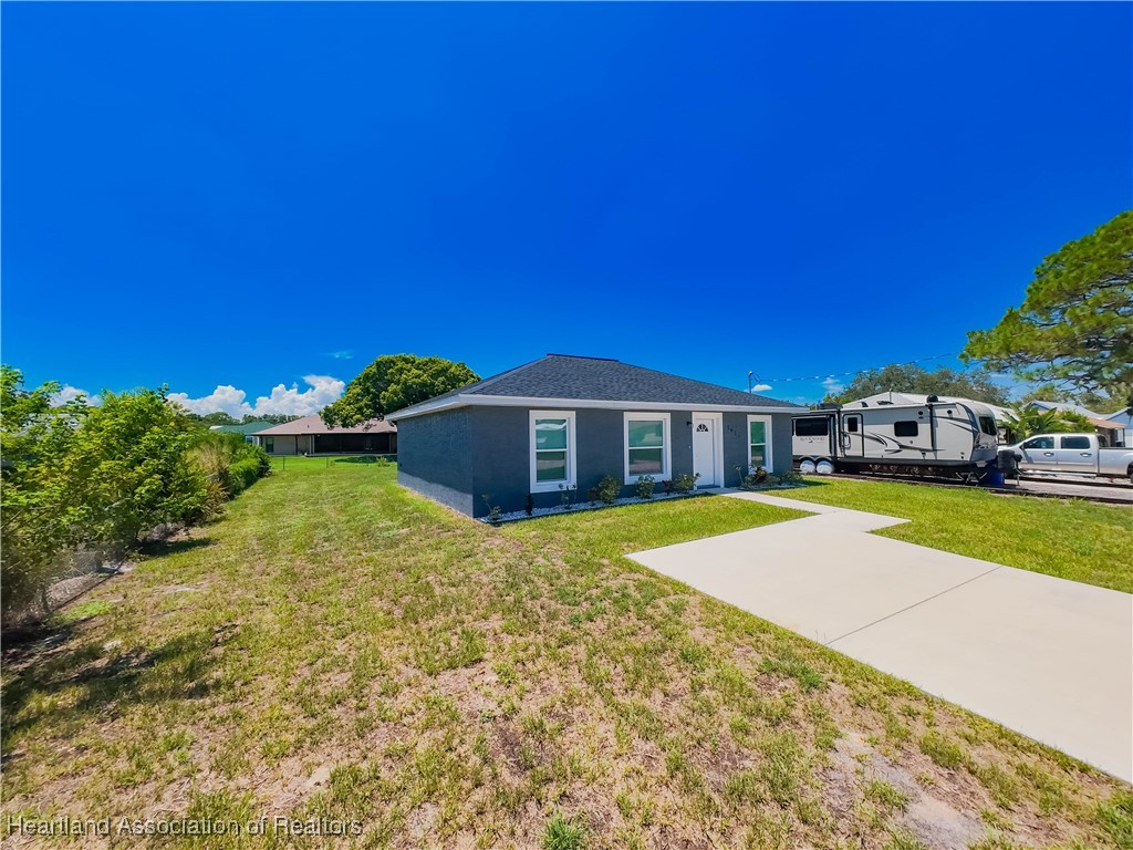 Sebring, Florida 33870, United States, 3 Bedrooms Bedrooms, ,2 BathroomsBathrooms,Residential,Active,201172