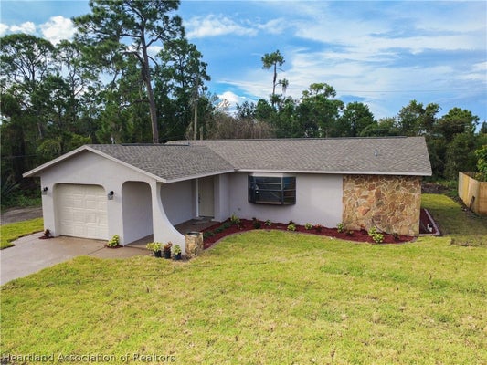 1630 KOY DR, SEBRING, FL 33870 - Image acdc119d058a4e92301c372fbcf4100e/1323721973
