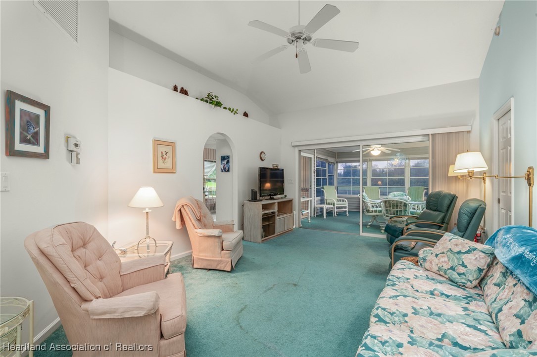 Avon Park, Florida 33825, United States, 2 Bedrooms Bedrooms, ,2 BathroomsBathrooms,Residential,Contingent,20217