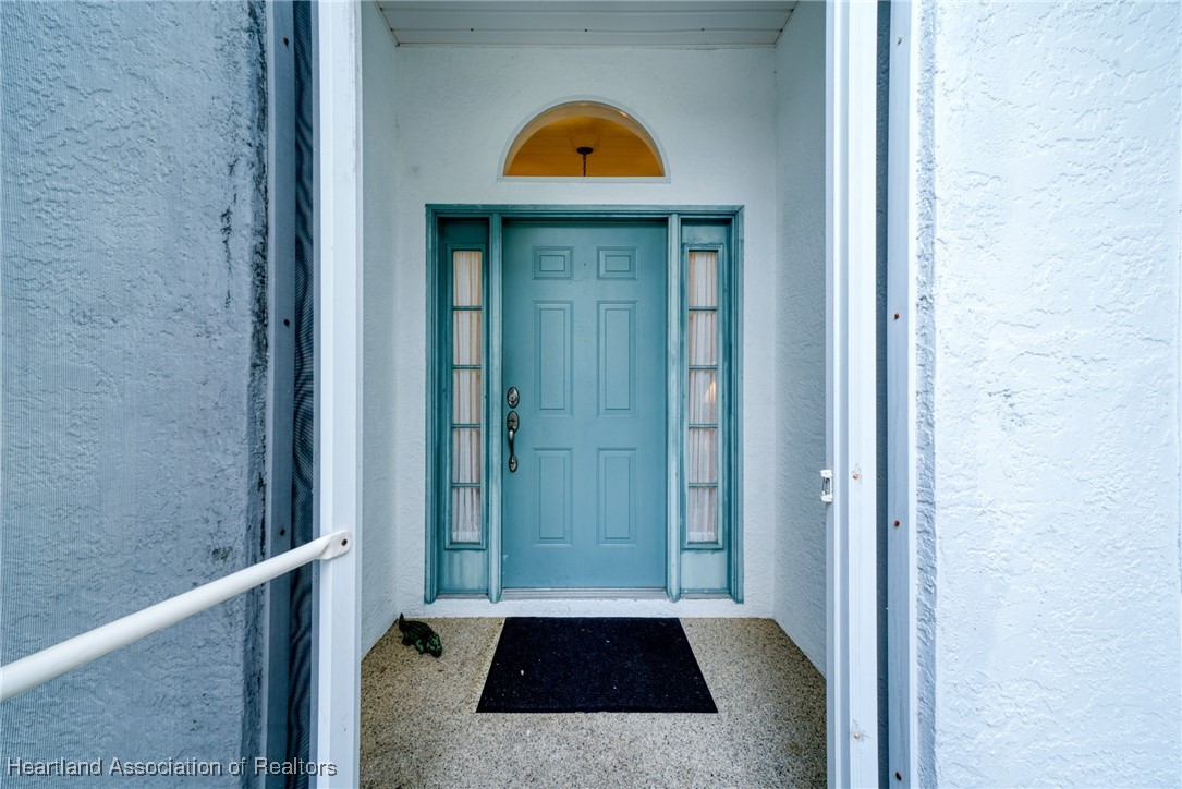 Avon Park, Florida 33825, United States, 2 Bedrooms Bedrooms, ,2 BathroomsBathrooms,Residential,Contingent,20217