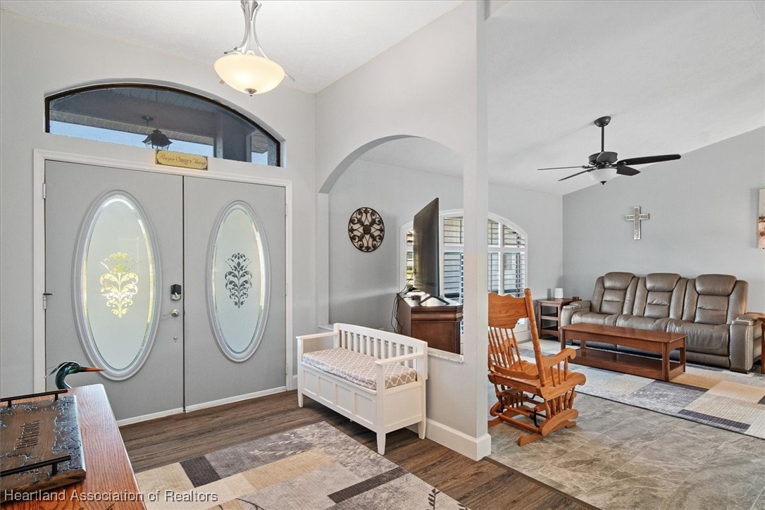 Sebring, Florida 33872, United States, 3 Bedrooms Bedrooms, ,2 BathroomsBathrooms,Residential,Contingent,19890