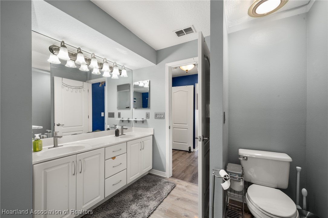 Sebring, Florida, 33870, United States, 4 Bedrooms Bedrooms, ,3 BathroomsBathrooms,Residential,Active,1946498