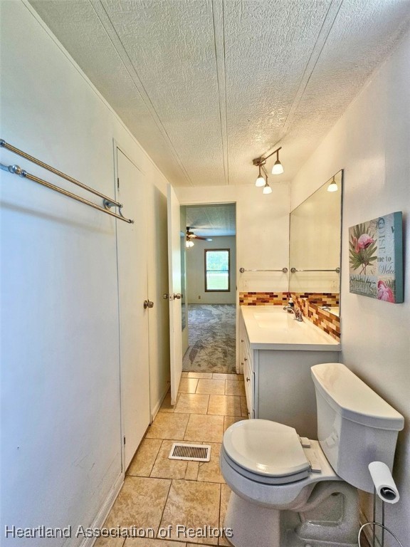 Sebring, Florida 33875, United States, 3 Bedrooms Bedrooms, ,2 BathroomsBathrooms,Residential,Active,165067