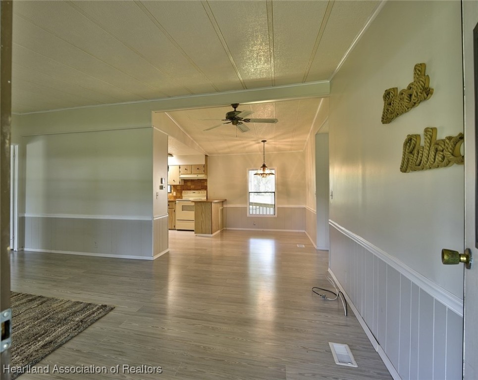 Sebring, Florida 33875, United States, 3 Bedrooms Bedrooms, ,2 BathroomsBathrooms,Residential,Active,165067