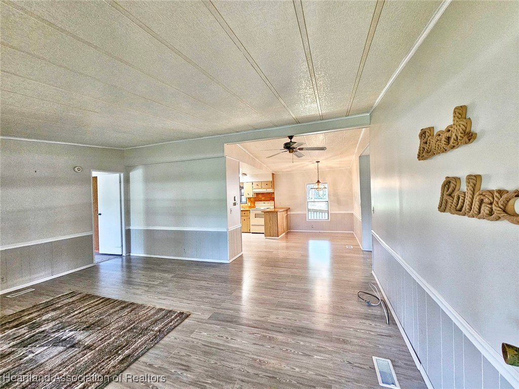 Sebring, Florida 33875, United States, 3 Bedrooms Bedrooms, ,2 BathroomsBathrooms,Residential,Active,165067