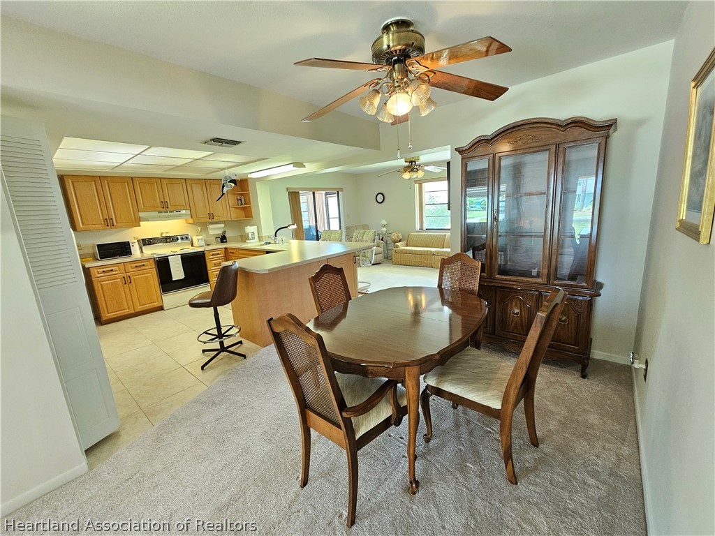 Sebring, Florida 33870, United States, 2 Bedrooms Bedrooms, ,2 BathroomsBathrooms,Residential,Contingent,62064