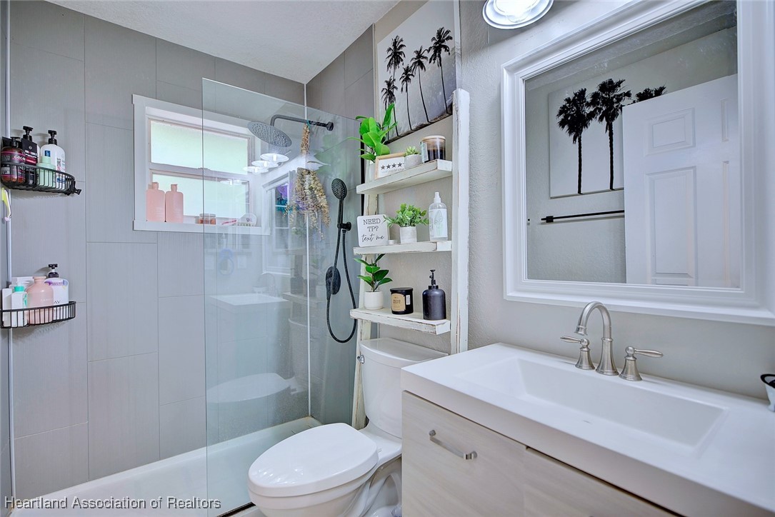 Sebring, Florida 33872, United States, 3 Bedrooms Bedrooms, ,2 BathroomsBathrooms,Residential,Active,95407