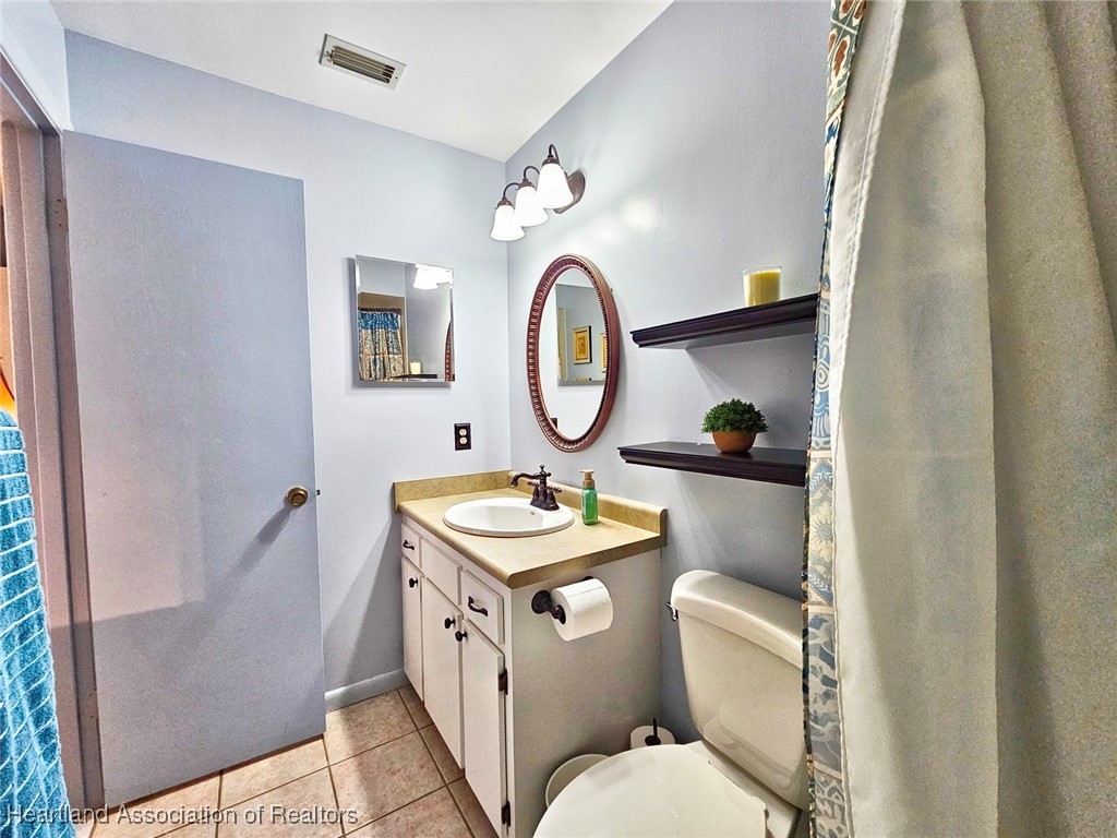 Sebring, Florida 33872, United States, 2 Bedrooms Bedrooms, ,3 BathroomsBathrooms,Residential,Active,254348