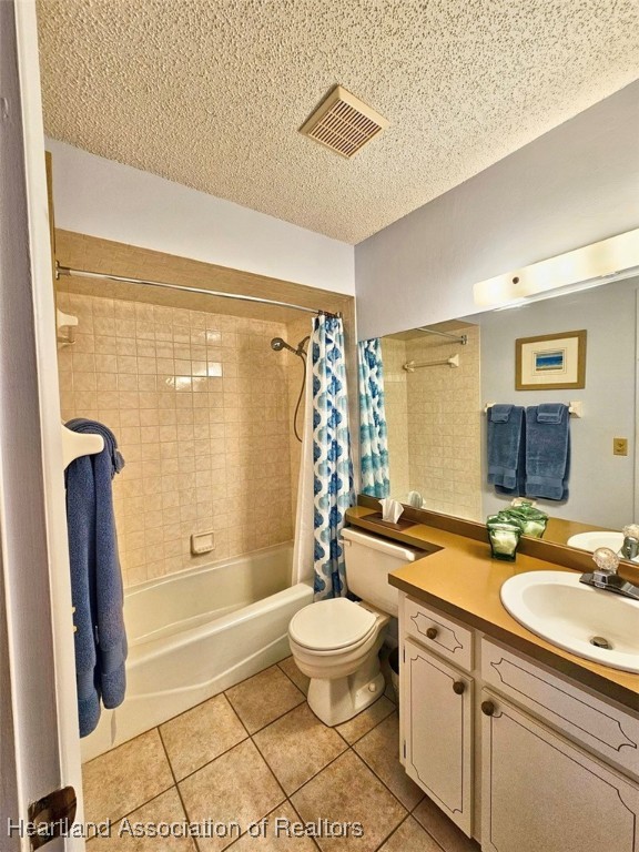 Sebring, Florida 33872, United States, 2 Bedrooms Bedrooms, ,3 BathroomsBathrooms,Residential,Active,254348