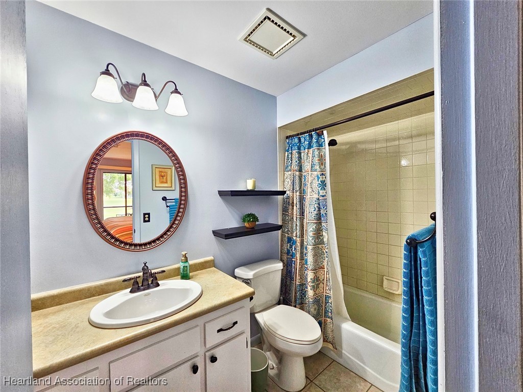 Sebring, Florida 33872, United States, 2 Bedrooms Bedrooms, ,3 BathroomsBathrooms,Residential,Active,254348