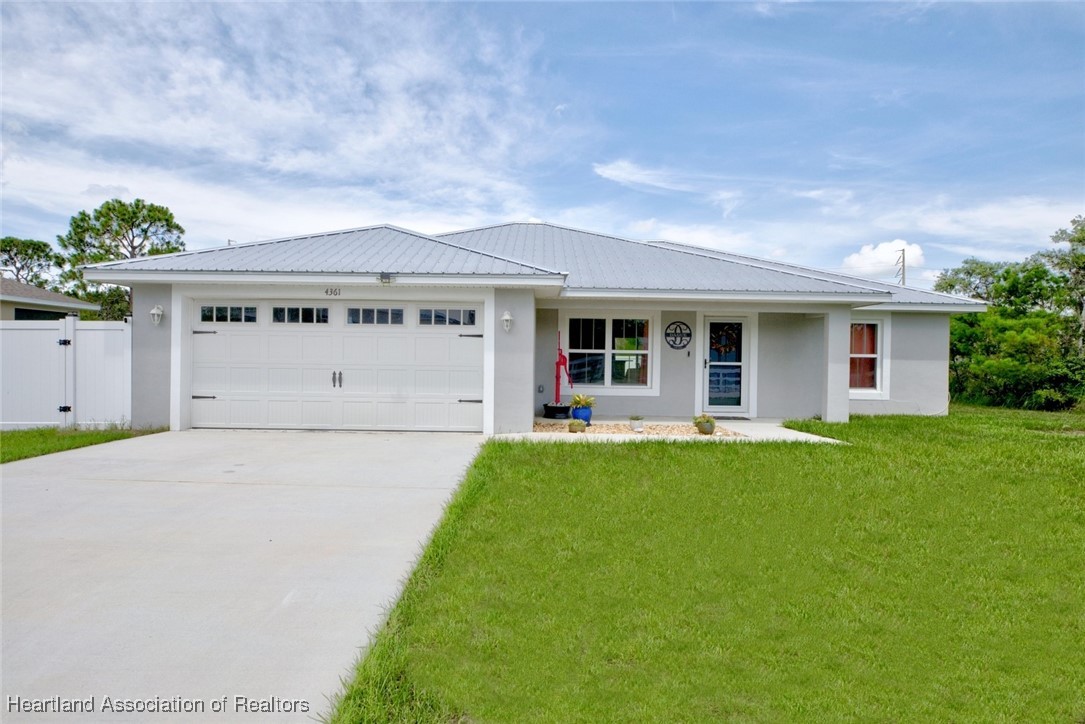 Sebring, Florida 33872, United States, 3 Bedrooms Bedrooms, ,2 BathroomsBathrooms,Residential,Active,156242