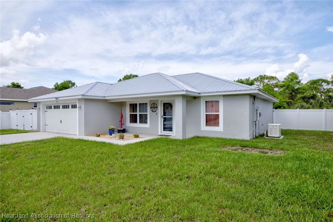Sebring, Florida 33872, United States, 3 Bedrooms Bedrooms, ,2 BathroomsBathrooms,Residential,Active,156242