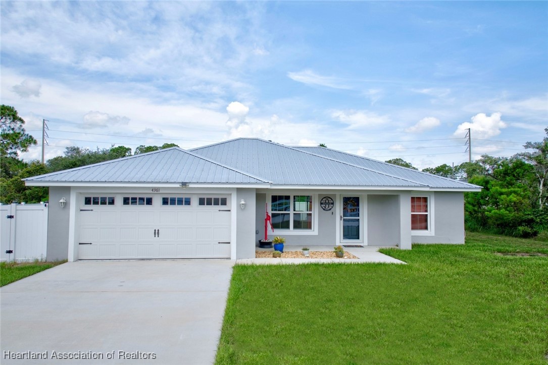 Sebring, Florida 33872, United States, 3 Bedrooms Bedrooms, ,2 BathroomsBathrooms,Residential,Active,156242