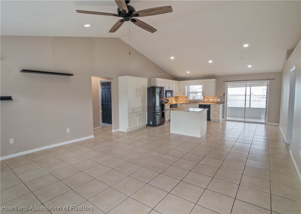 Sebring, Florida 33875, United States, 4 Bedrooms Bedrooms, ,2 BathroomsBathrooms,Residential,Active,223799