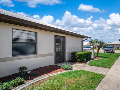 Featured picture for the property 327013
