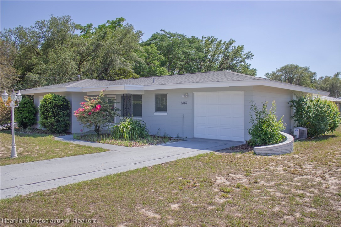 Avon Park, Florida 33825, United States, 2 Bedrooms Bedrooms, ,1 BathroomBathrooms,Residential,Active,112392