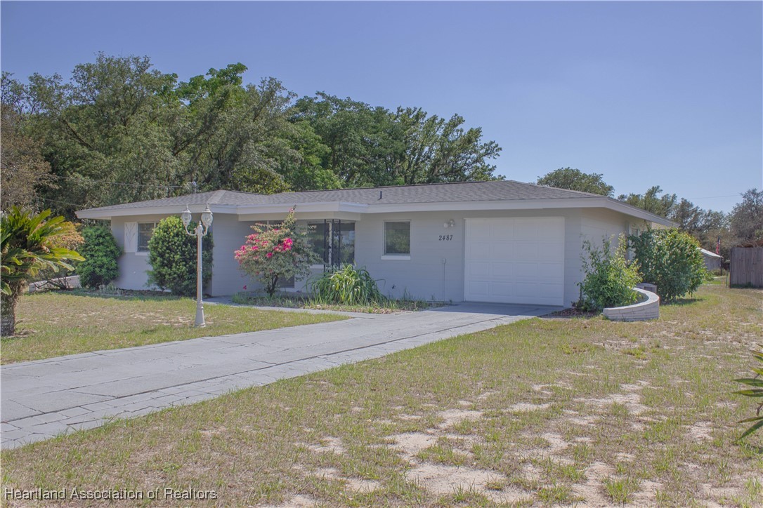 Avon Park, Florida 33825, United States, 2 Bedrooms Bedrooms, ,1 BathroomBathrooms,Residential,Active,112392