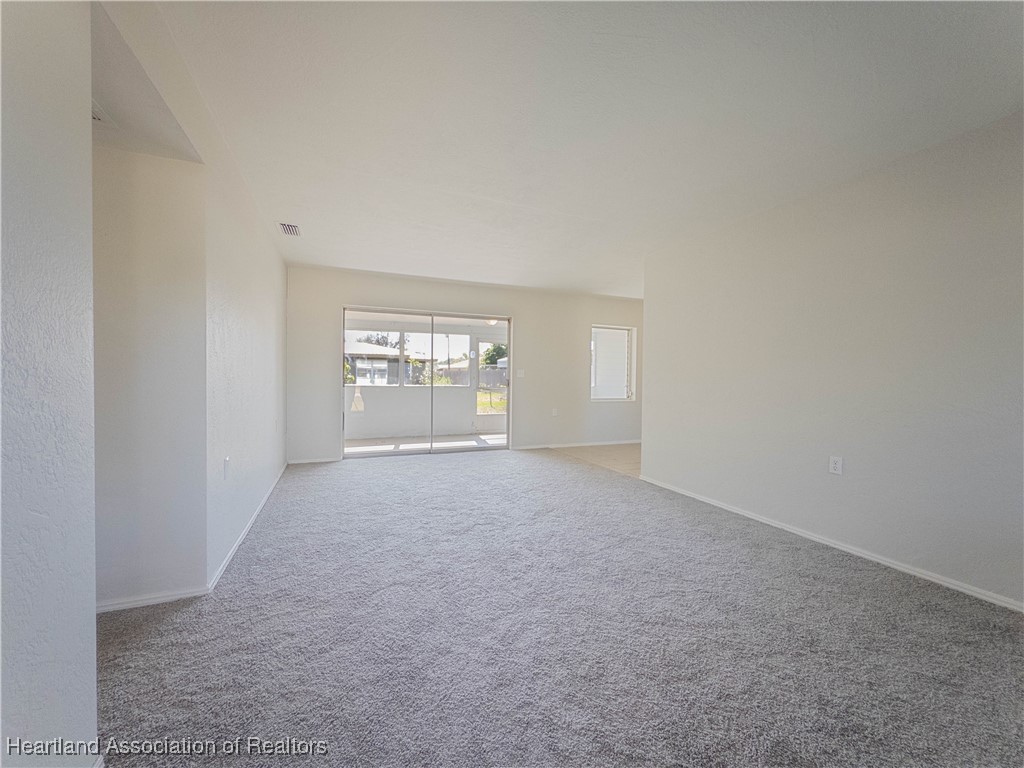 Avon Park, Florida 33825, United States, 2 Bedrooms Bedrooms, ,1 BathroomBathrooms,Residential,Active,112392