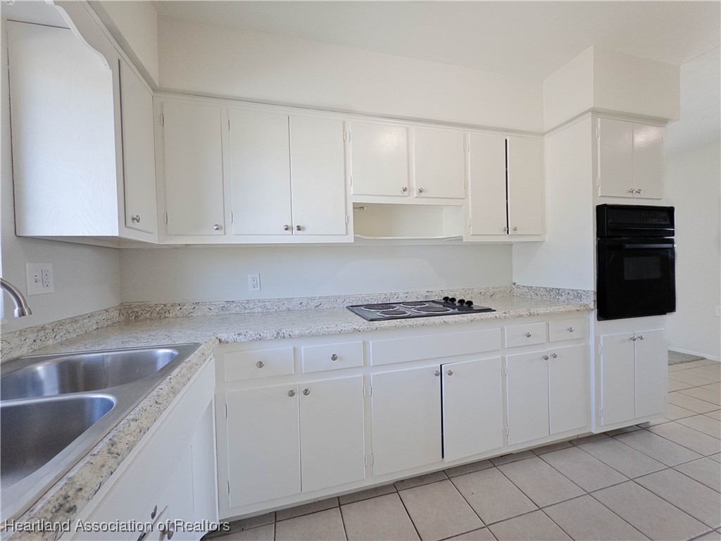 Avon Park, Florida 33825, United States, 2 Bedrooms Bedrooms, ,1 BathroomBathrooms,Residential,Active,112392