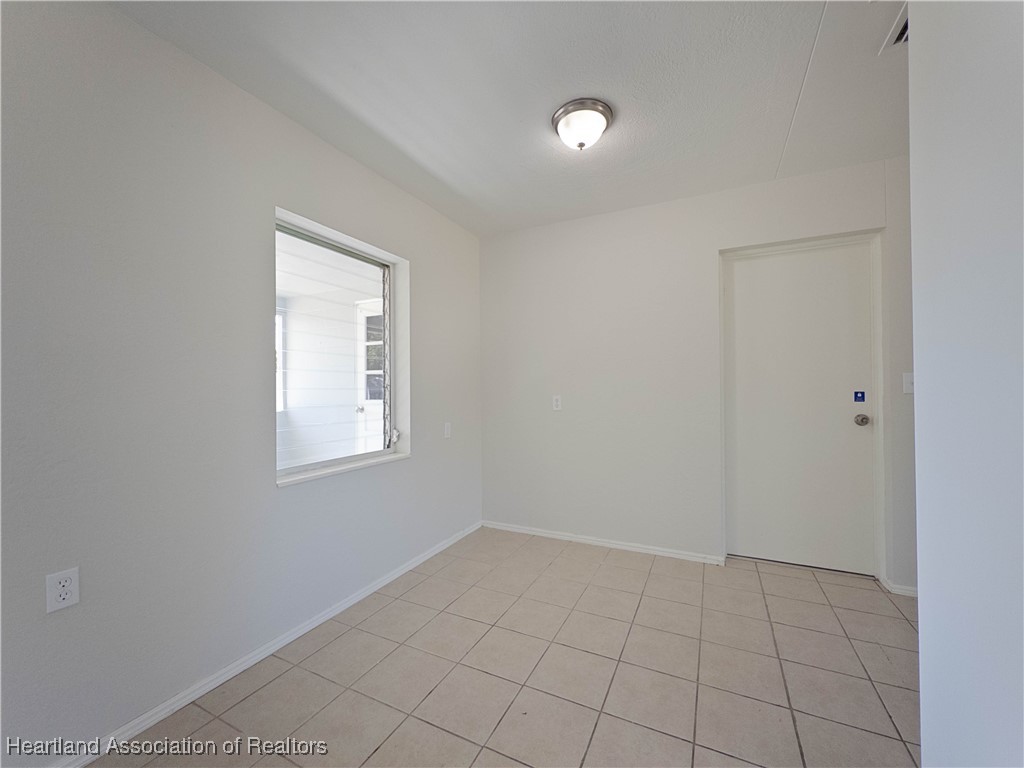 Avon Park, Florida 33825, United States, 2 Bedrooms Bedrooms, ,1 BathroomBathrooms,Residential,Active,112392